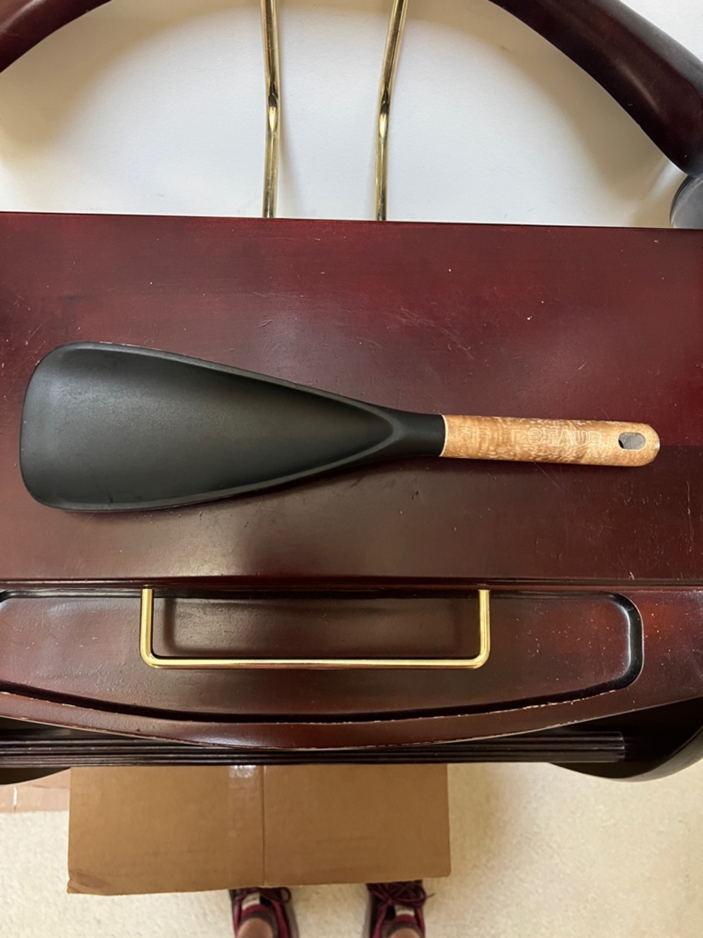 Staub Spatula Scraper